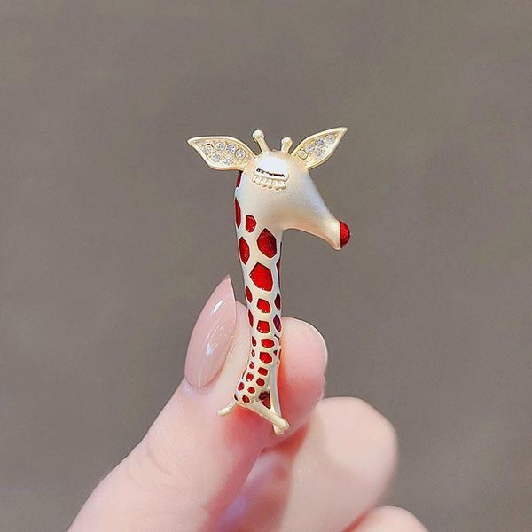 

giraffe brooch pearl brooches designer for women new fashion brooches love brooch for woman brand simple letters diamond lady, Gray