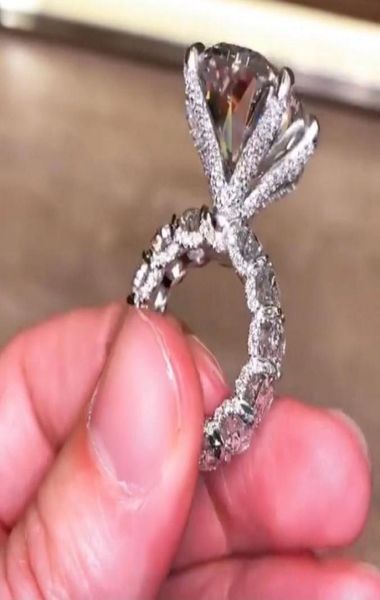 

vintage oval cut 8ct lab diamond ring 925 sterling silver jewelry engagement wedding band rings for women men party bijou gift2414096, Golden;silver