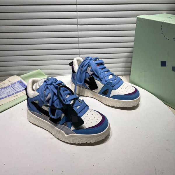 

2023r mens causal shoes fashion womans leather lace up platform sole sneakers white black mens womens luxury 0523