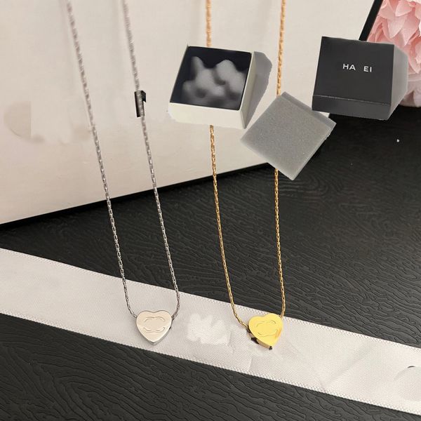 

never fading luxury brand designer pendants necklaces heart 18k gold plated stainless steel double letter choker pendant necklace chain jewe, Silver