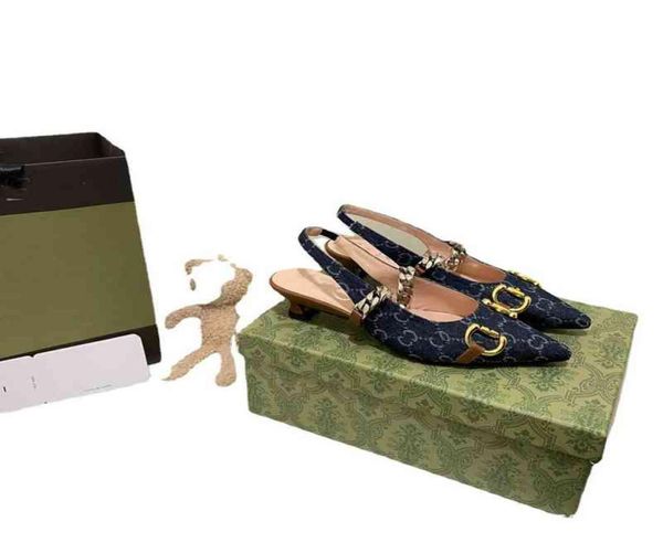 

pointed thick heel sandals 2022 brand spring and summer new style metal horse buckle chain hollow sheepskin shallow mouth women03472748, Black