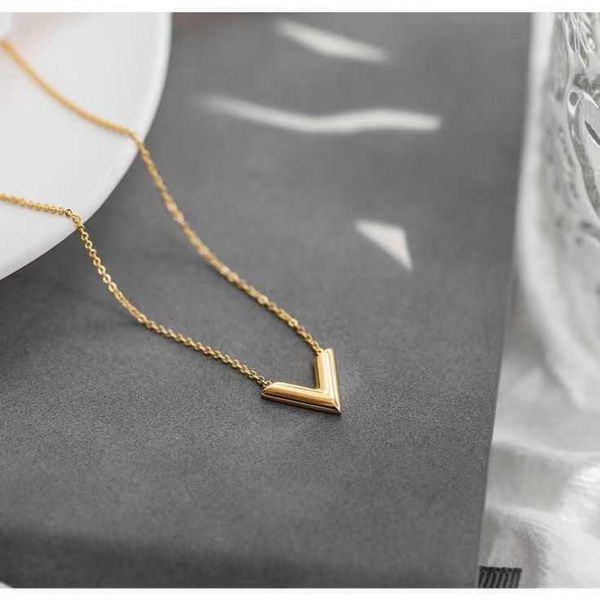 

new product ins niche design mini v-shaped gold minimalist temperament steel necklace women's collarbone fine chain jewelry, Silver