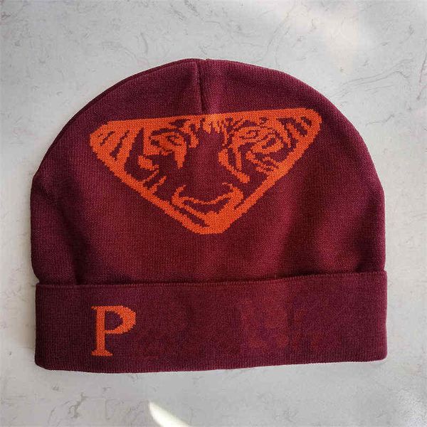 

classic designer style caps men's and women's fashion all-purpose knitted caps outdoor caps, Blue;gray