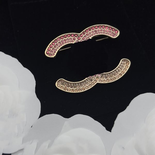 

luxury letters ccity brooche pin designer channel pins for lady women party evening dress suit boutique accessories brooches jewelry woman, Gray