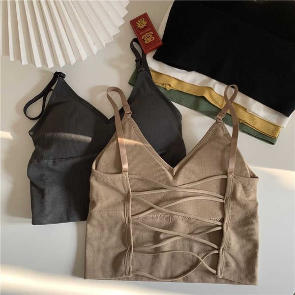 

new seamless cross back bra anti fading effect worn on the inside and outside with vest medium length suspender underwear for womenme, Red;black