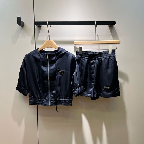 

womens tracksuits two piece set summer sun protection designer tracksuit casual outdoor shorts luxury sweatsuits, Gray