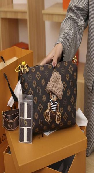 

whole ladies leathers shoulder bags this years popular printing jiaozi bag large capacity contrast leather backpack retro cart9582505