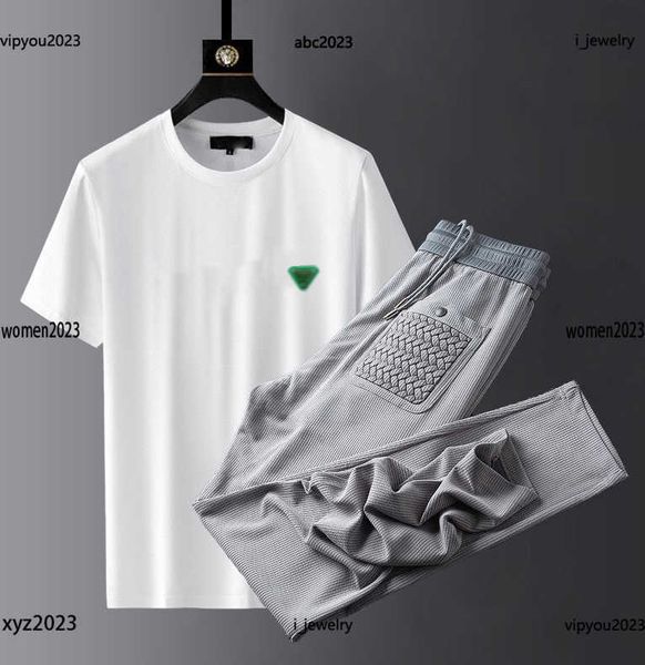 

man tracksuits sports suit short sleeve sets size -3xl 2pcs geometric logo decoration t-shirt and pants new arrival, Gray