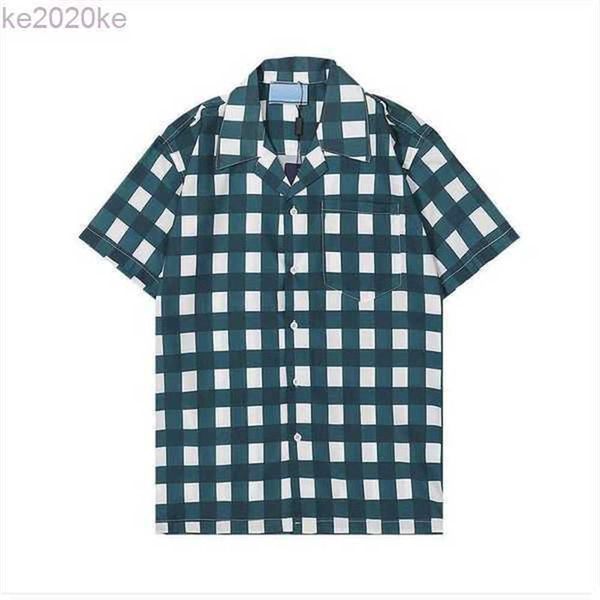 

22ss summer designer men's hawaii short-sleeved silk bowling shirt casual shirts vintage lines of this luxury short sleeve dress a1eb b, White;black