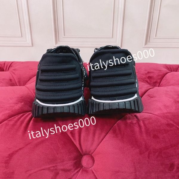 

luxurys fashion matching small white shoes height increase design novel mens and womens fashion couple sports shoes, Black