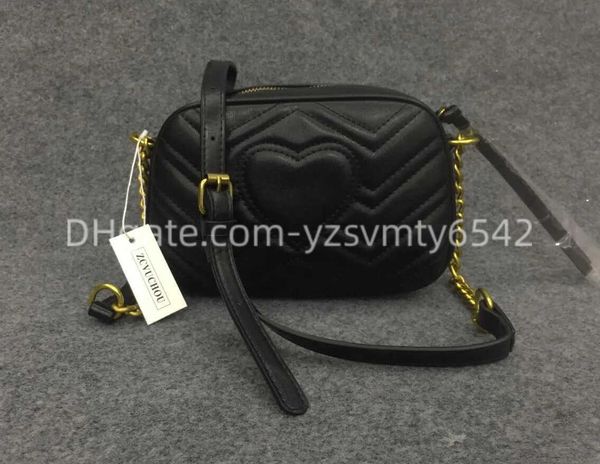 

luxurys women chain crossbody bags designers v wave pattern shoulder bags messenger bags chain tote, Black