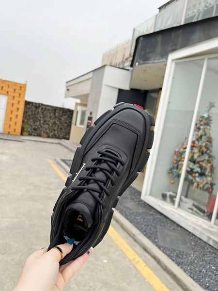 

new luxury boots women's thick bottom waterproof heightened leather short boots women's army outdoor shoes 0523, Black
