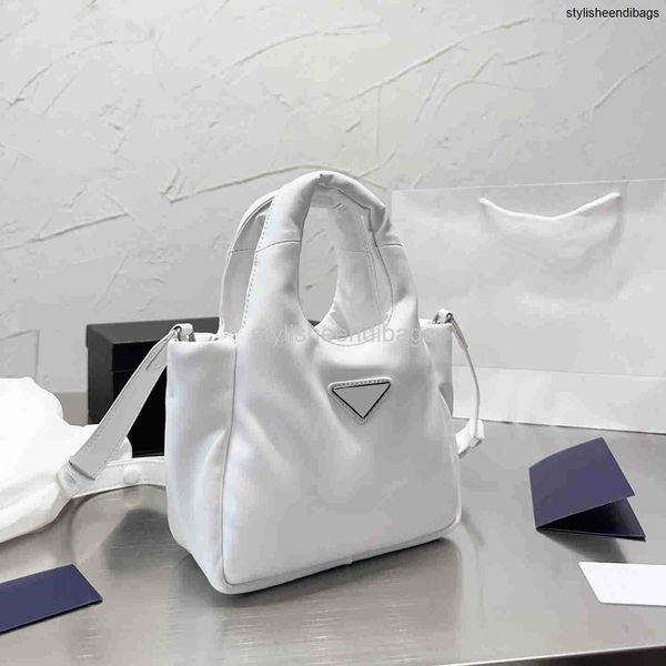 

stylisheendibags shoulder bags handbags designer bag luxury designers shoulder womens handbag crossbody bags elegant and fashionable versati