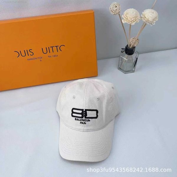 

designer luxury brand balencagia the correct version of home b embroidery wash baseball cap version of versatile fashion brand sunscreen cap, Blue;gray