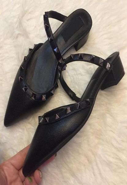 

2022 women shoes square heel 3cm sandals with rivets black nude leather rivet women shoes pointed toe big size 3443 logo dustbag4642574