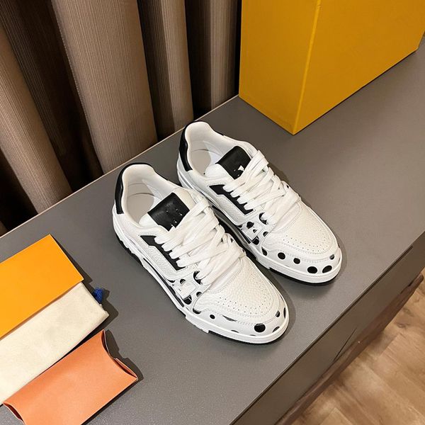 

2023 new designer sneaker casual shoes calfskin leather white letter overlays platform all-match fashion luxury 0522, Black