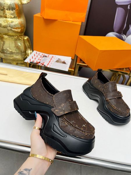 

2023 luxury casual shoes classic men women calfskin shoes ceilingvintage sneakers reflective sneaker print leisure shoes 0523, Black