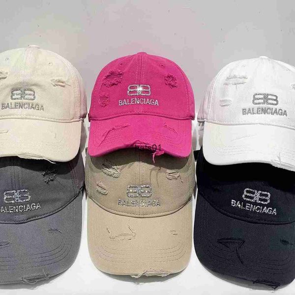 

2023 new paris perforated letter duck tongue hat children's leisure versatile street men's baseball cap sun visor hat summer fashi, Blue;gray