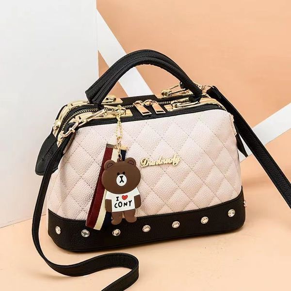 

2023 new korean version of bear hanging ornaments women's bag fashion matching ling lattice single shoulder cross-body handbag exquisit
