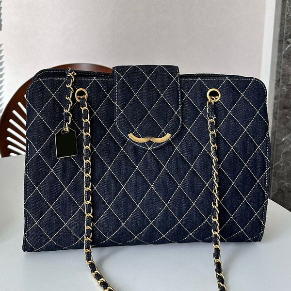 

women designer denim tote bag gold metal hardware with nameplate high capacity zipper pocket matelasse chain two-tone shoulder handbag leisu