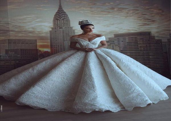 

designer dubai arabic luxury ball gown lace wedding dresses off shoulder backless applique beaded chapel train bridal dress gowns7864896, White