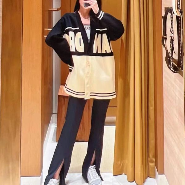 

s-2023 spring/summer new women's college style pink white contrast knitted cardigan coat, Black;brown