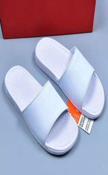 

quality neutral men women slippers fashion slides light weight triple black white grey outdoor mens flat flip flops beach el2440353