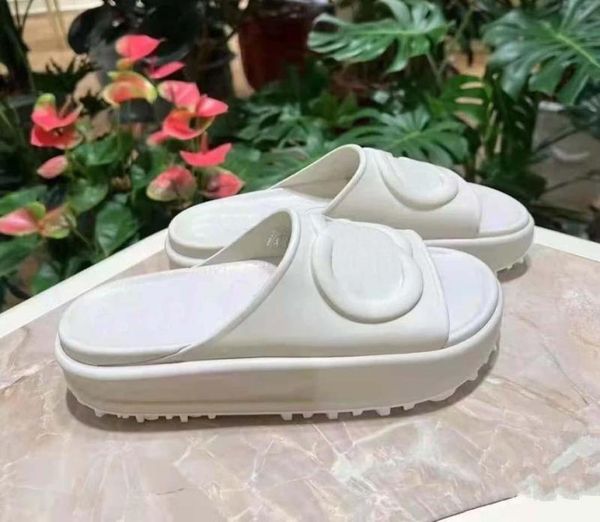

2022 new style slippers sandal sliders macaron thick bottom nonslip soft bottom fashion g house slipper women wear beach flipflo1106044, Black