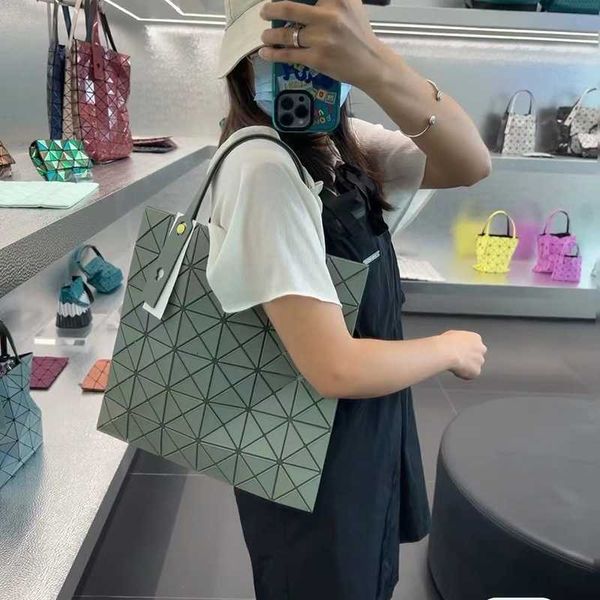 

surface same luxury bags shoulder mist march polarized cream white 2023 bottom beige sanzhai diamond new corner handheld macaron women bag l