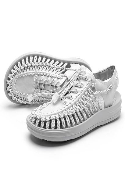 

with box 2021 mens womens breathable sandals foam runner for men and women summer beach shoes9614804, Black