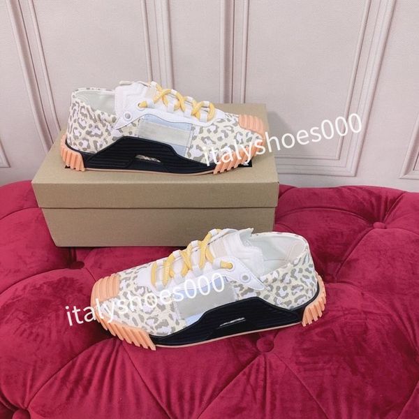 

2023 luxurys designer women fashion sneakers lace up popular flat casual men spring autumn walking shoes white, Black