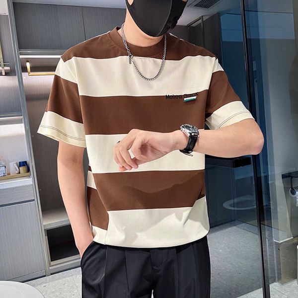 

summer t-shirt men's ins fashion brand stripe half sleeve 2023 new men's half sleeve summer clothing half sleeve 52zla, White;black