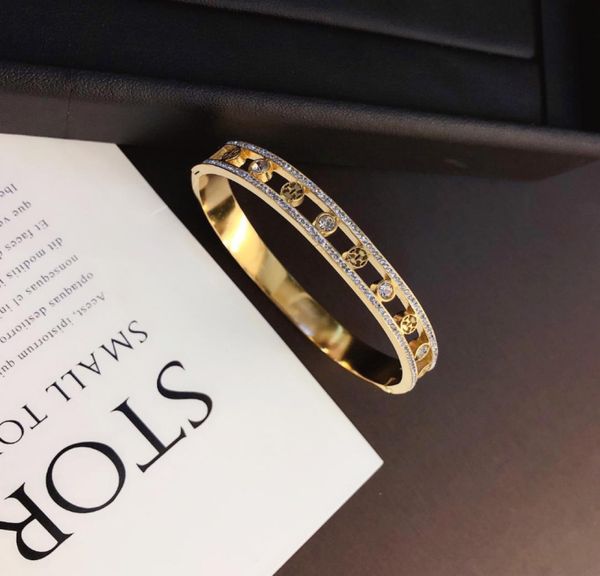 

new fashionable bracelets bangle designer letter crystal 18k gold plated stainless steel bracelet fashion jewelry and women bracel5898659, Black