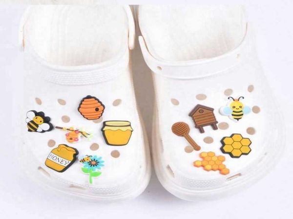 

christmas 2021 summer bee flower soft pvc shoe clog shoe charms1880953, White;pink