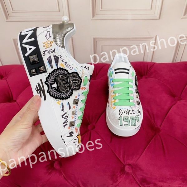 

2023 new luxurys designer trainer sneakers casual shoes black white men women platform fashion shoe leather rubber walking outdoor