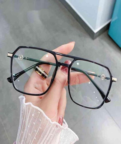 

blue light proof glasses tr90 large frame flat lens men039s and women039s myopia glasses frame with box packing3385342, White;black