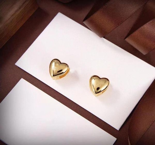 

2022 18k gold sweet heart designer stud earrings for women elegant geometry ol ear rings party jewelry7281718, Golden;silver