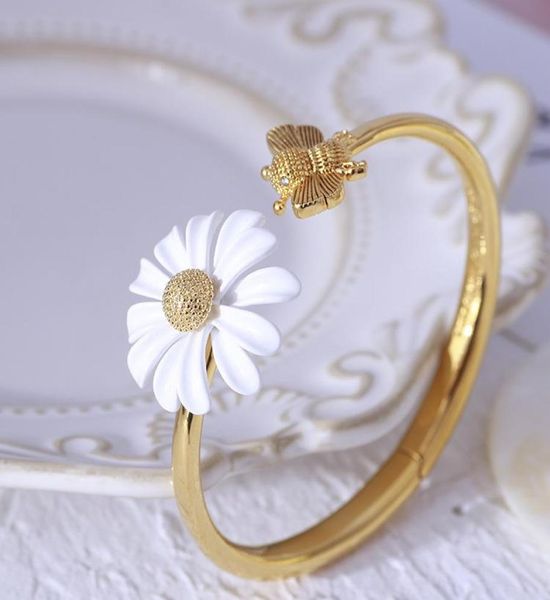 

luxury designer jewelry women bracelet white daisy bangle copper with gold plated elegant flower earrings choker jewelry suit fash8408492, Black