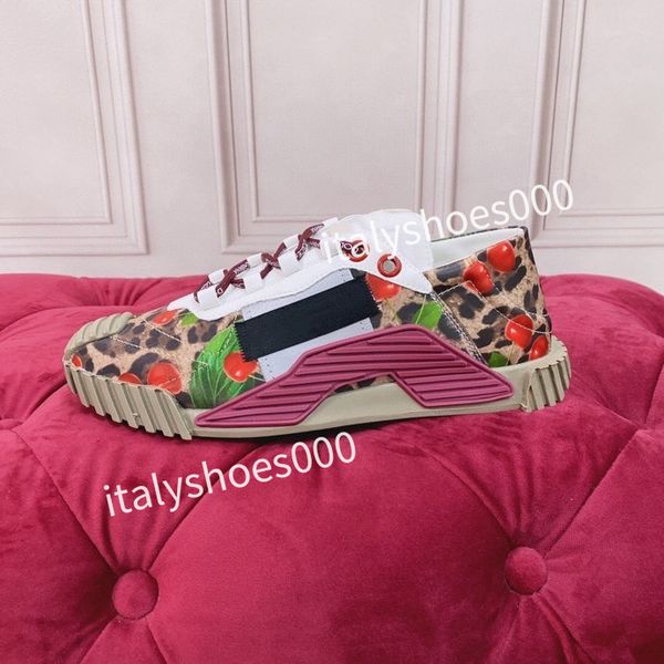 

2023 luxury designer womens fashion sneakers lace up popular flat casual mens spring autumn walking shoes white, Black