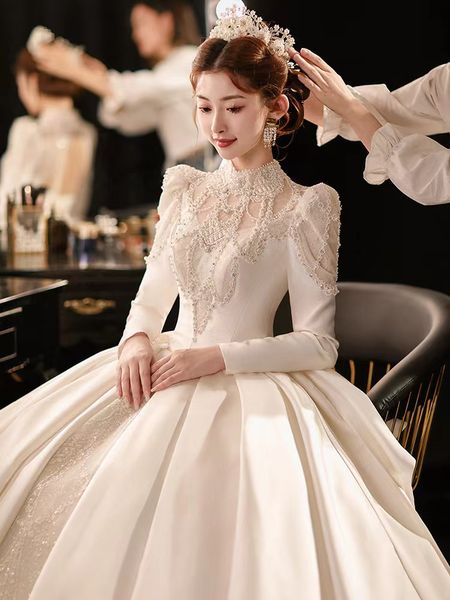 

modest long sleeve ball gown wedding dresses bridal gowns sheer jewel neck lace appliqued sequins plus size robe de mariee crystal bling seq, White