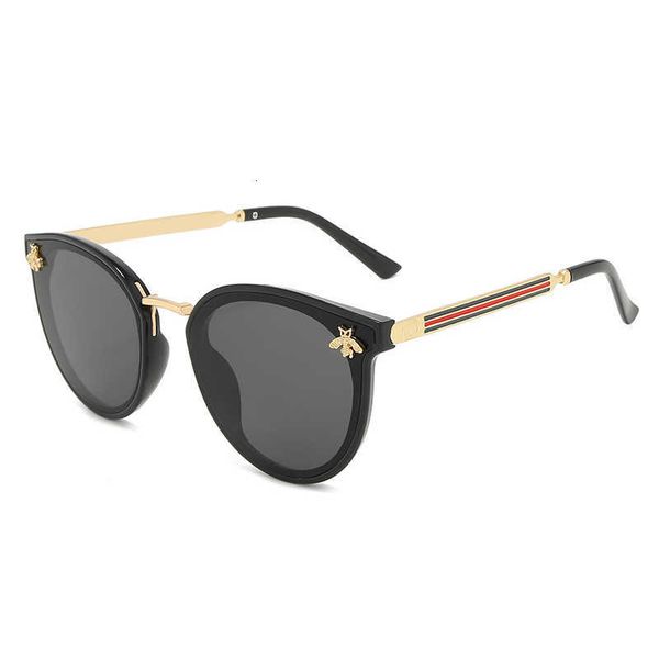 

Brand Classic Sunglasses Fashion Outdoor Summer Designer New Shades Yiwu Lady Bee Famous Brands Womens Trendy