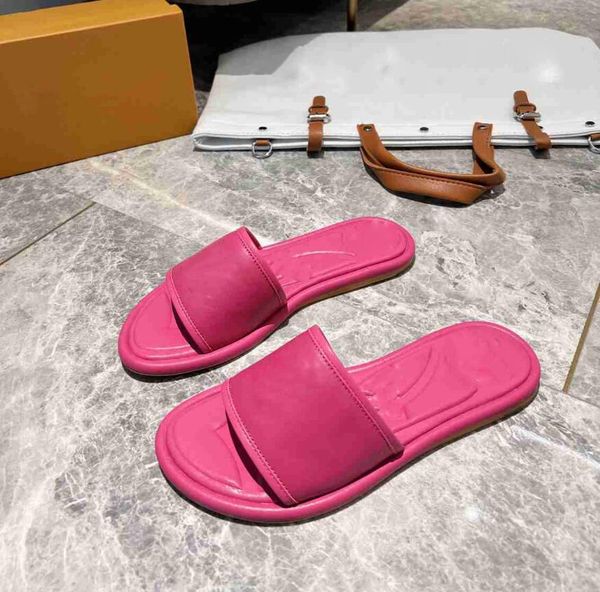 

2023 women designer magnetic flat mule slippers ladies rubber leather slides summer outdoor slipper beach sandals size 35-42, Black