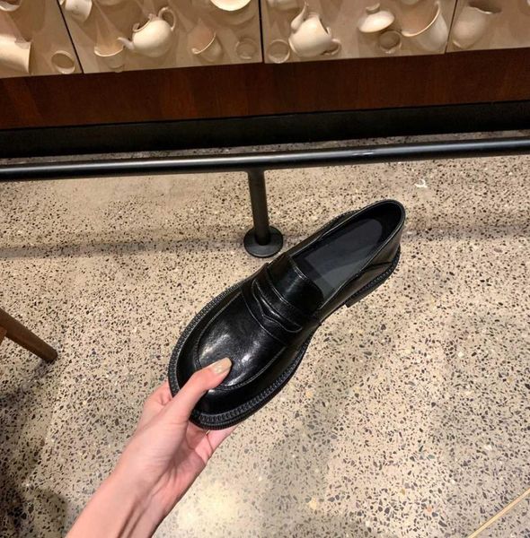 

dress shoes thick soled black single boots england round head lefu shoes women039s small leather shoes autumn and winter9516867