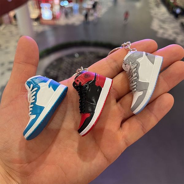 

designer three-dimensional basketball shoes keychain 3d shoe mold men women bag pendant accessories car keyring key hanging ornaments wholes, Silver