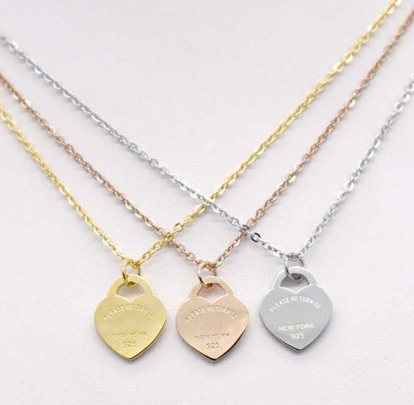 

2020 stainless steel heart-shaped necklace short female jewelry 18k gold titanium peach heart pendant for woman tidal current, Silver