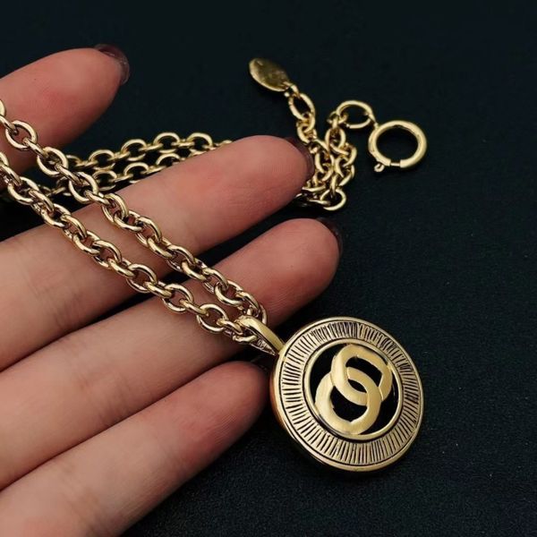

luxury designer pendant necklaces charm selection fashion matching personalized style designer super brand double letters premium jewelry ac, Silver