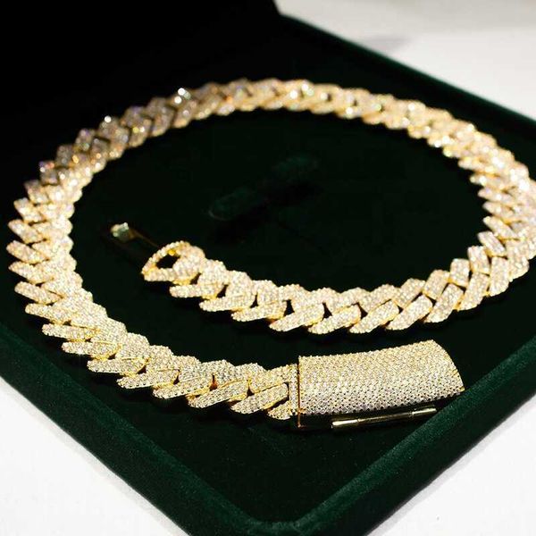

fully iced out vvs moissanite diamond cuban bracelet hip hop rapper cuban link chain, Silver
