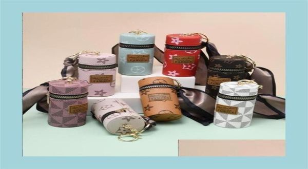 

key rings leather key chains lipstick holder flower plaid silk scarf keychains fluorescent storage bag charm pendant women car key7924348, Slivery;golden