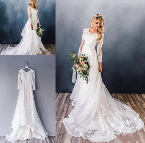 

simple aline country wedding dresses 2020 long sleeves scoop neck lace appliques flowers modest bridal gowns7747170, White