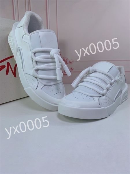 

2023 luxury designer flat sneaker trainer casual shoes leather white letter overlays fashion platform men womens low sneakers, Black